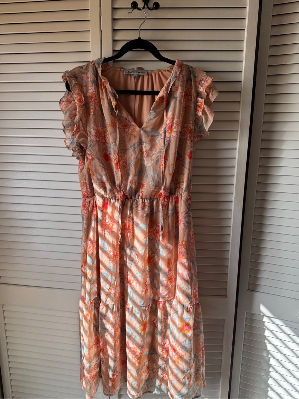 Absolutely Famous Peach Floral Ruffle-Sleeve Midi Dress